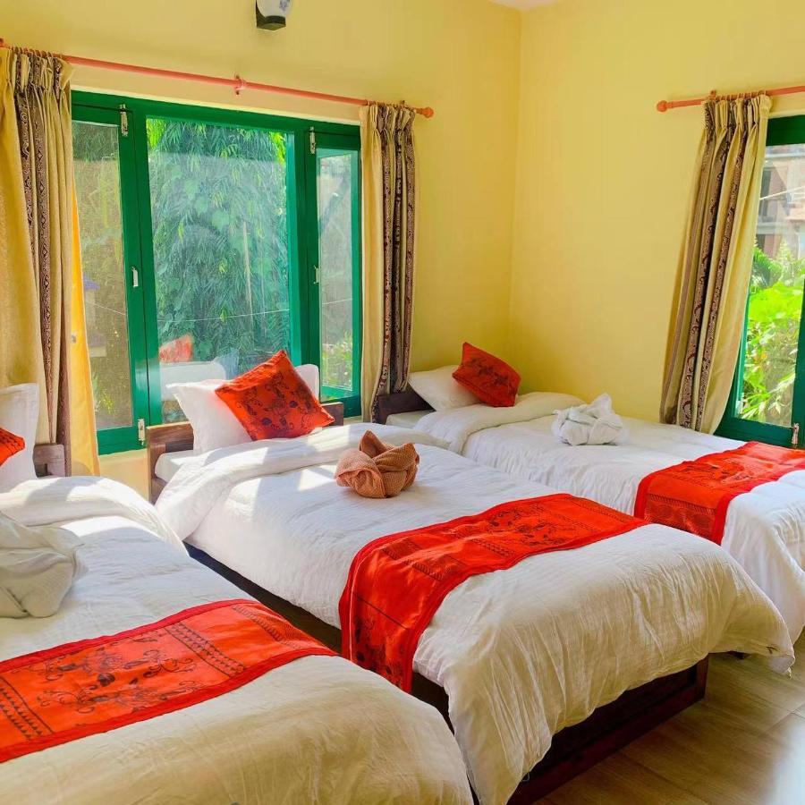 Hotel Noble Inn花椒客栈 Pokhara Exterior foto
