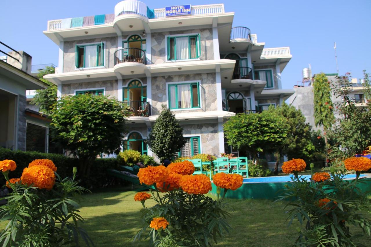 Hotel Noble Inn花椒客栈 Pokhara Exterior foto